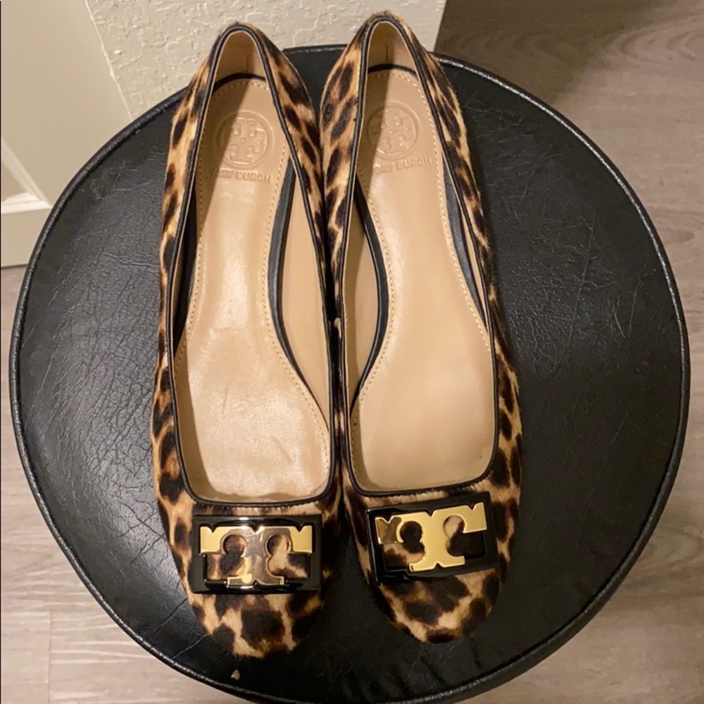 Tory Burch Leopard print heel